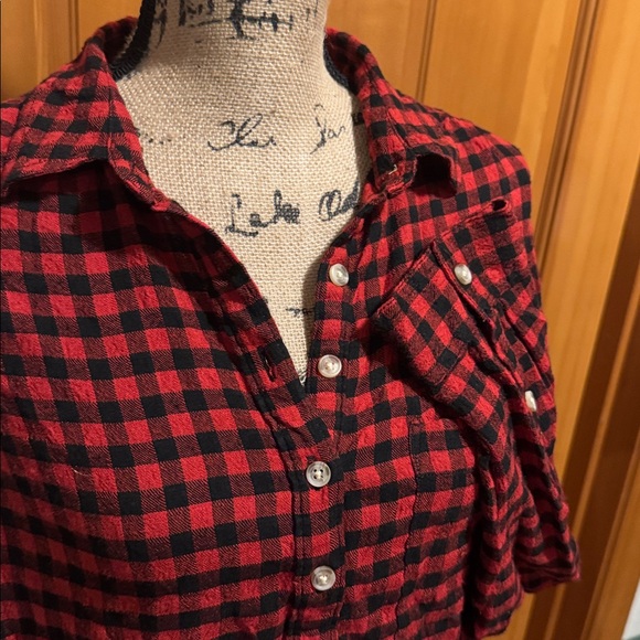 EUC Beachlunchlounge Red and Black Checkered Shirt - Picture 2 of 11